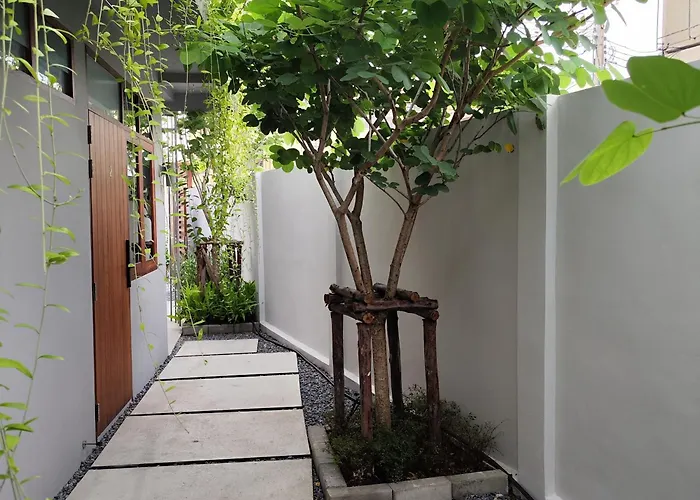 At Number60 Khaosan 3*